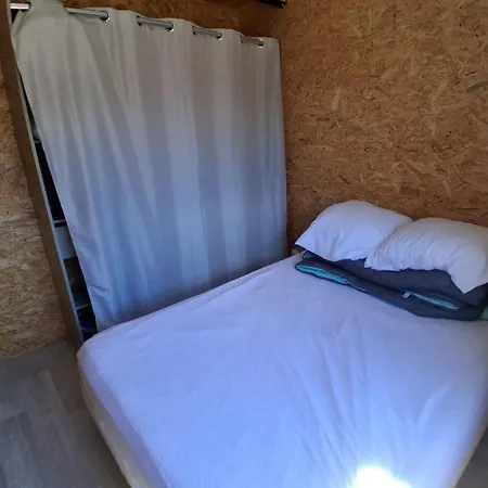 Refuge Climatise Proche Du Pal Lägenhet *